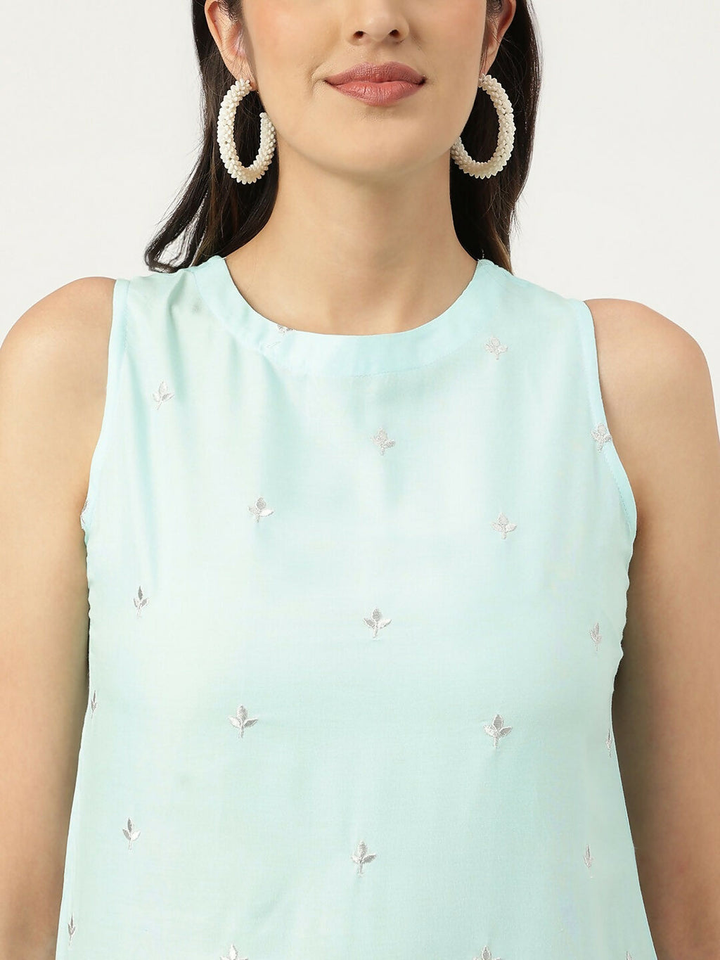 Blue Straight Kurta and Bottom Set with Intricate Embroidery