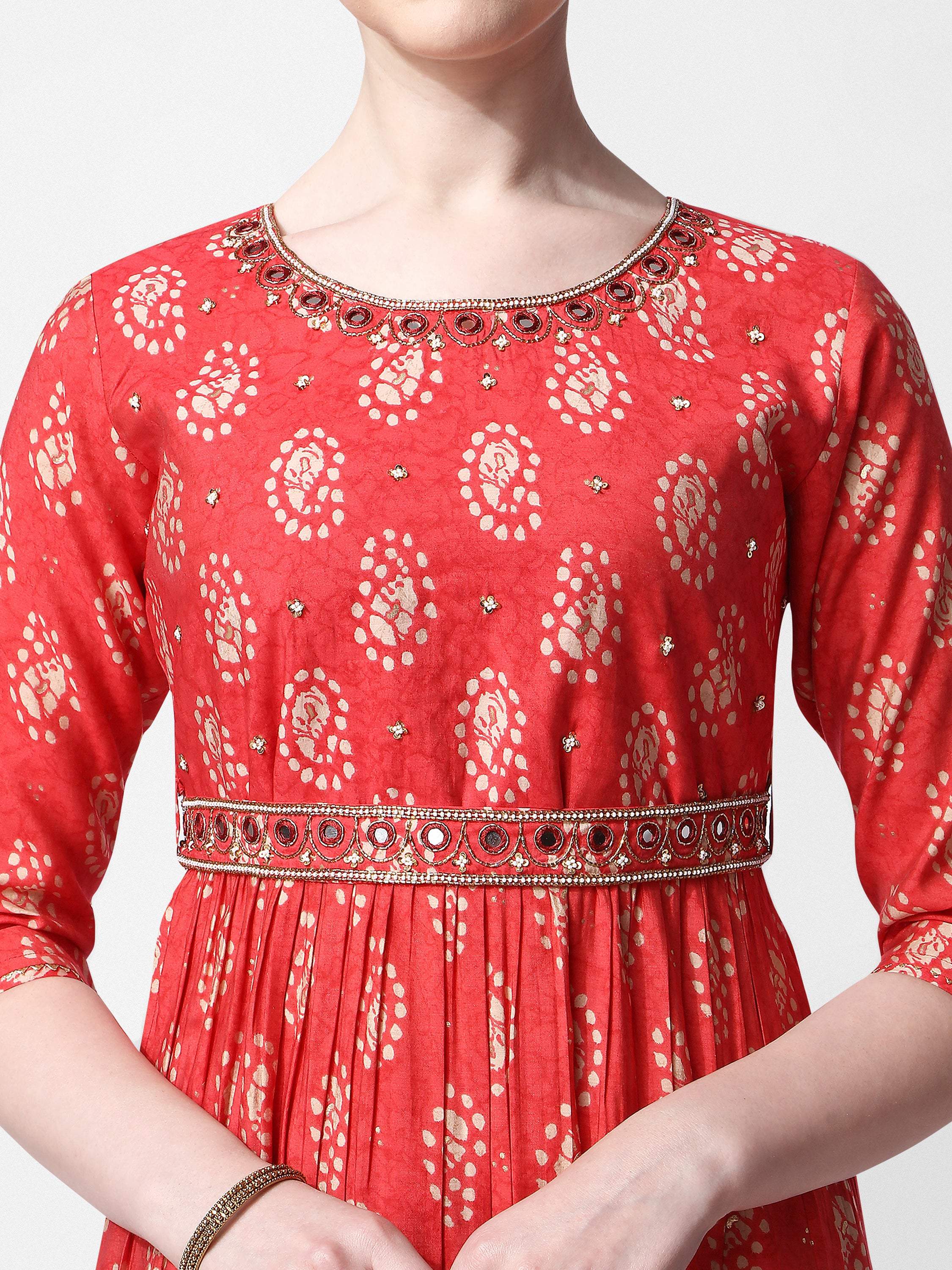 Nayra Cut Embroidered Kurta Set with Pant, Dupatta & Belt