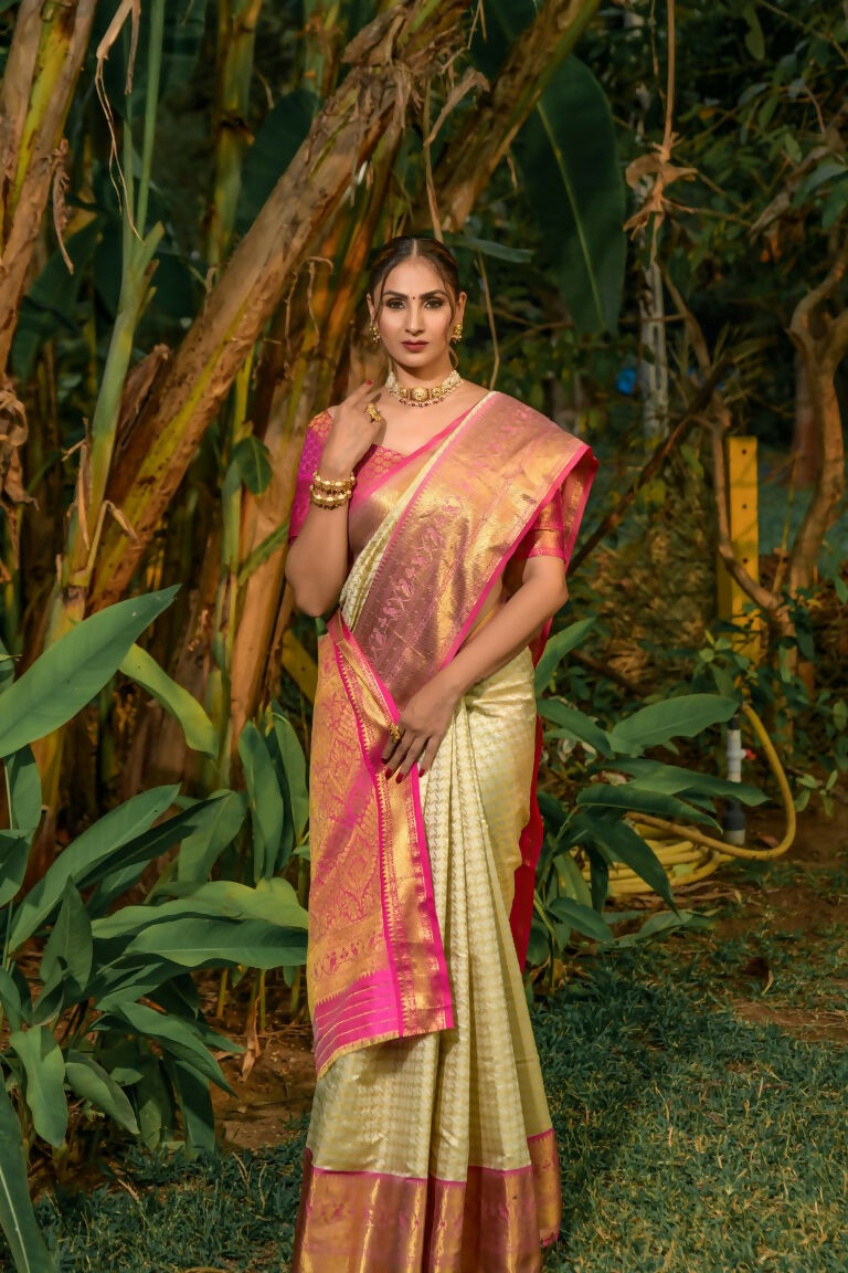 Off White Kanjivaram Silk Saree with Pink Blouse Contrast