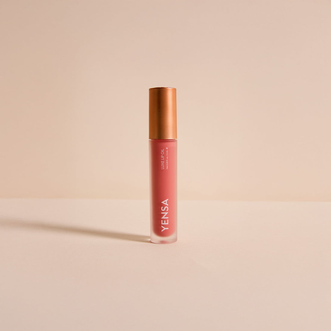 Luxe Lip Nourishing Oil with Hyaluronic Acid and Vitamin E - Image 27