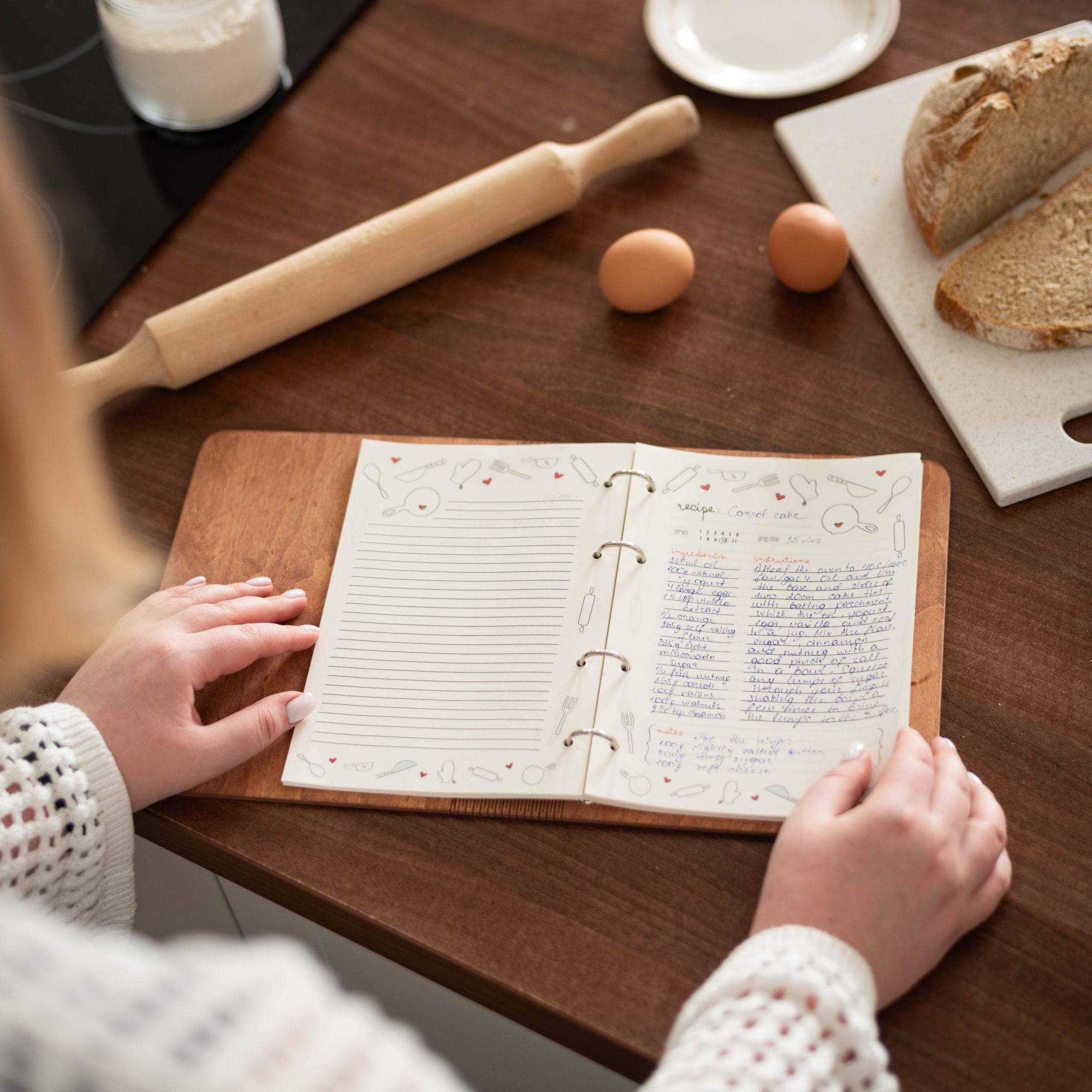 Rustic Wooden Recipe Book – Pizza Recipe Organizer