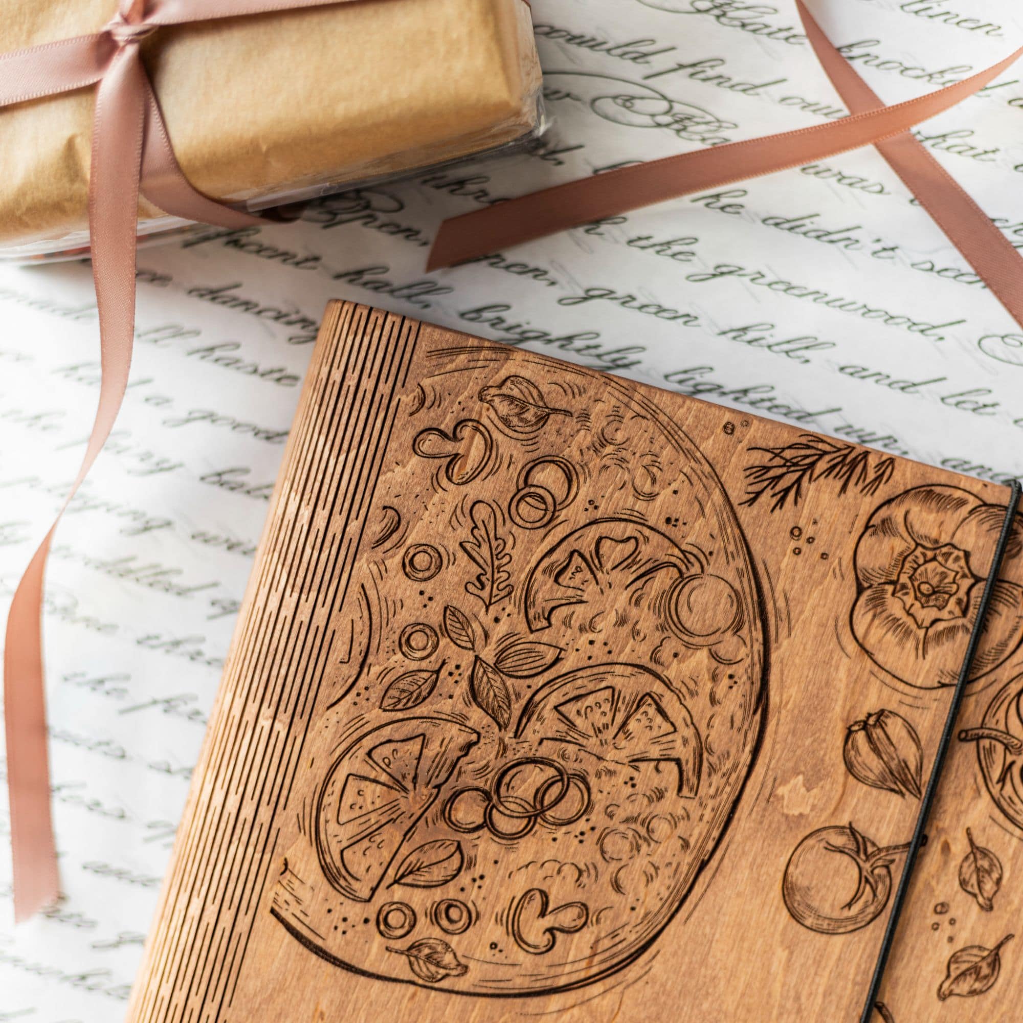 Rustic Wooden Recipe Book – Pizza Recipe Organizer