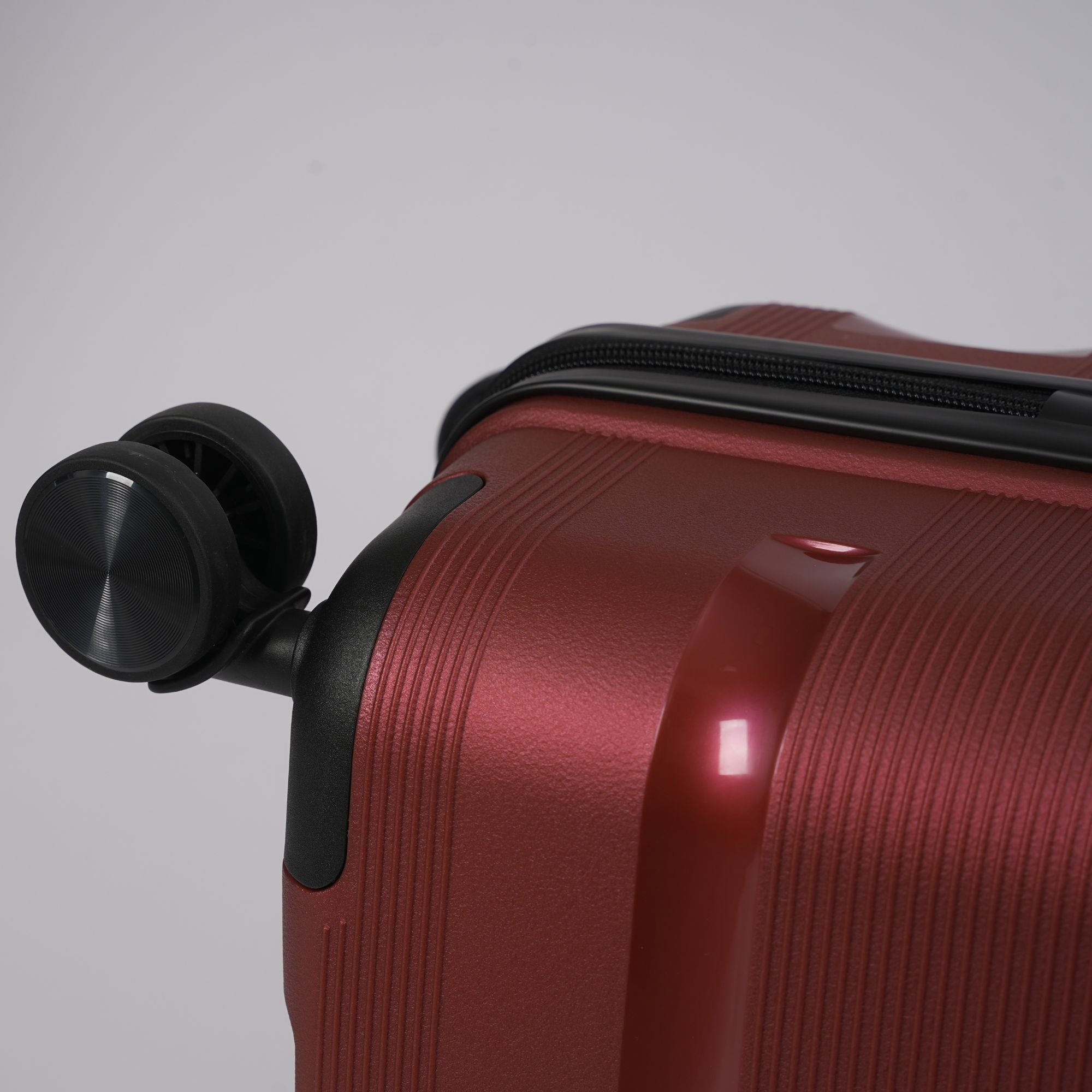 24-inch Red Hardcase Roller Luggage