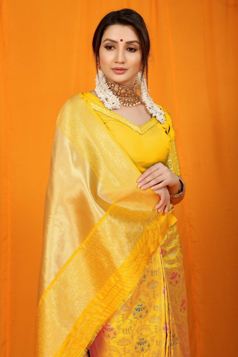 Yellow Kanjivaram Silk Zari Woven Saree for Festive Occasions