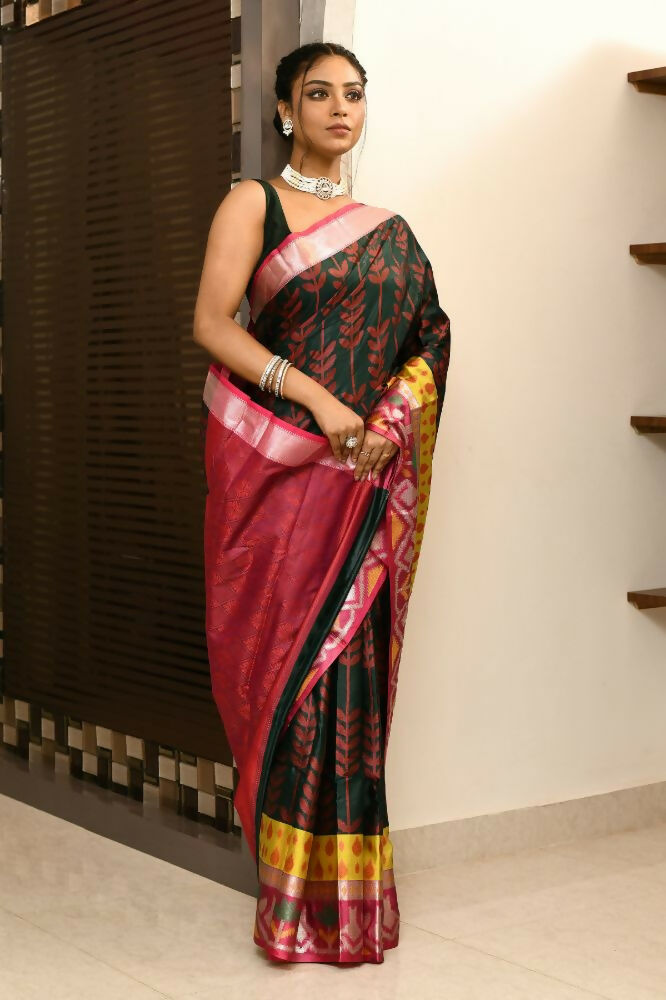 Joban Fashion Multicolor Saree Kataan Ikkat