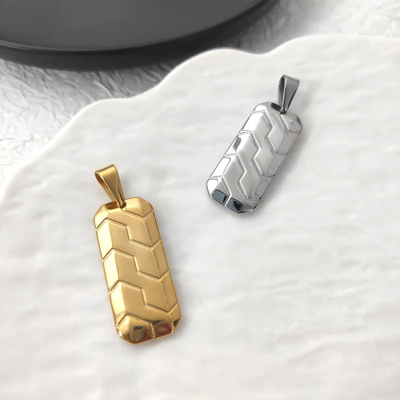 Hot Sale 18K Gold Plated Stainless Steel Mens Jewelry Classic Men's Necklace Square Tire Patterns Pendant Hip Hop Necklace