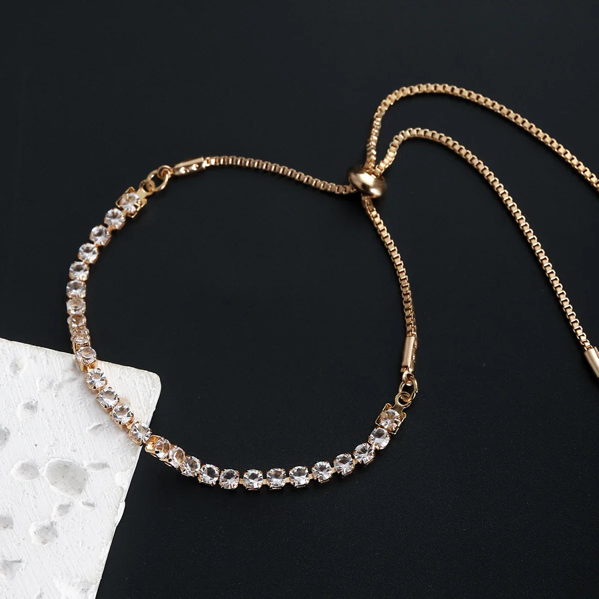 Fine Silver Bracelet Elegant Zircon Tennis Crystal Chain for Women lady Fashion Noble Engagement Wedding Glam