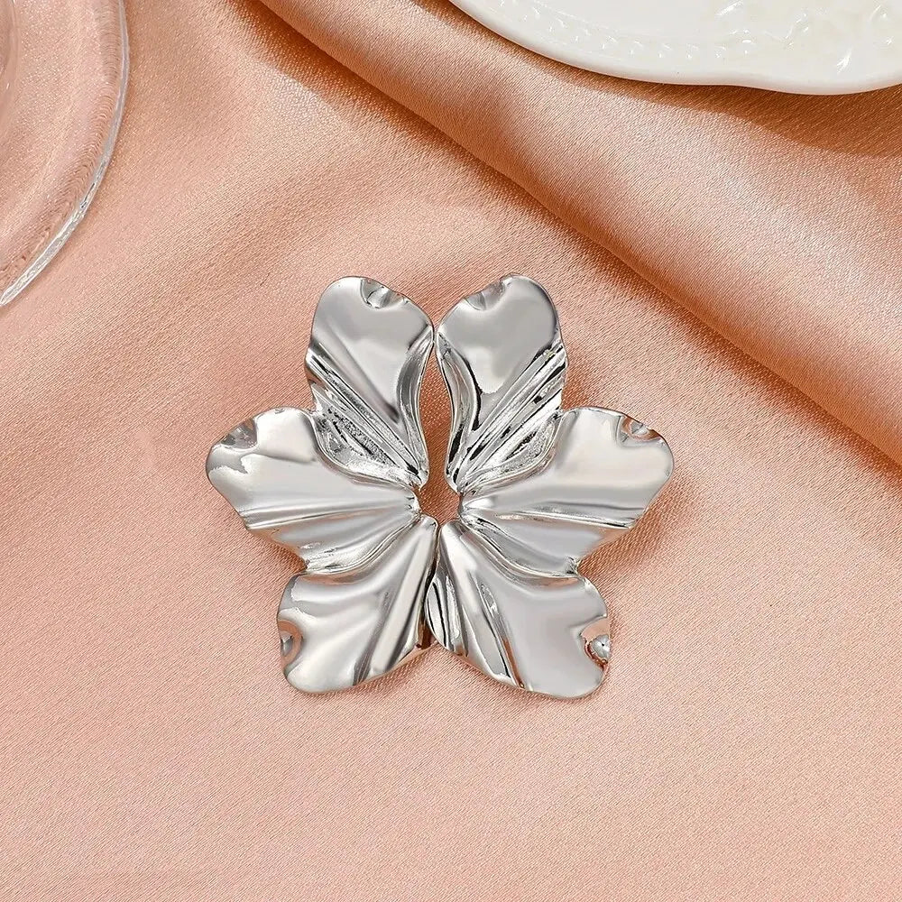 Big Metal Flower Shape Earring Stud For Women Gold Color Exaggerated Irregular Shape Women Post Earrings Silver Color Jewelry