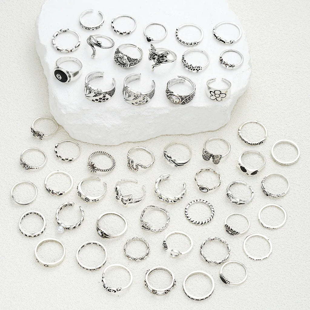 51pcs Gothic Punk Ring Set For Women Men Fashion Butterfly Heart Snake Design Match Ring Daily Wear Halloween Jewelry Gifts New