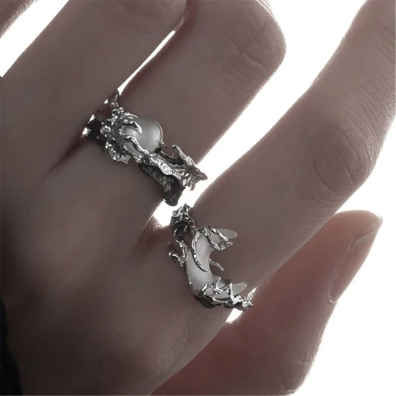 2pcs Irregular Sun Moon Ring with Small Texture Light Luxury Jewelry Personalized Versatile Cosplay DIY Props for Couple Gifts
