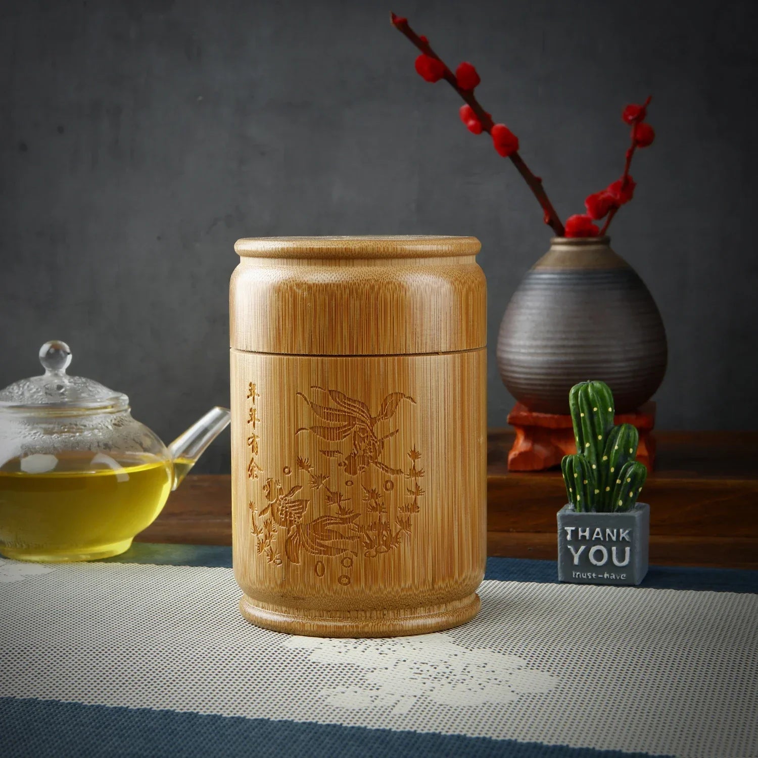 Handmade Bamboo Tea Storage Box Carved Tea Canister Lid Seal Kitchen Storage Jars Accessories Spice Box Case Organizer