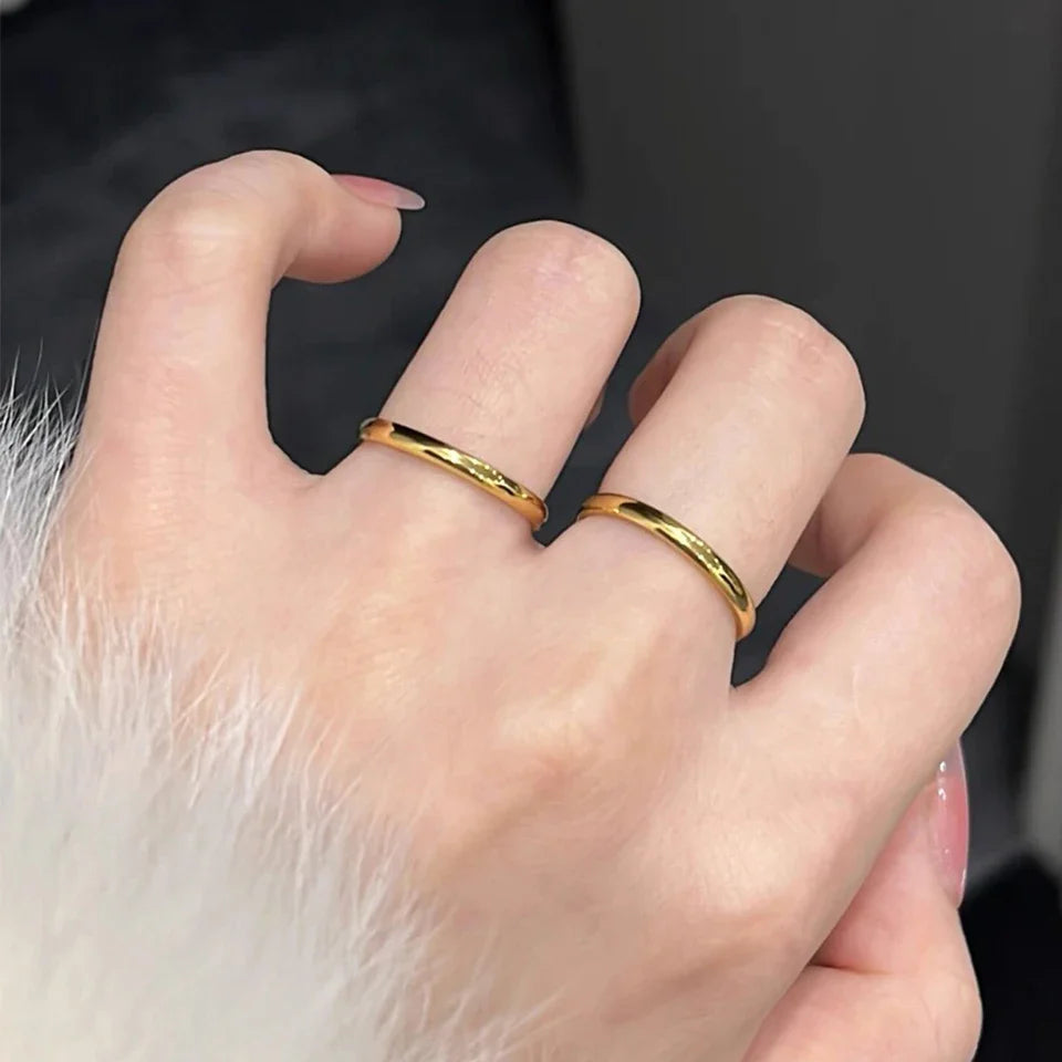 Stainless Steel Rings Gold Color/Silver ColorAnti-allergy Smooth Simple Wedding Couples Rings Bijouterie