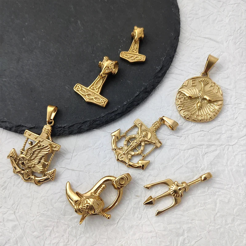 Fashion 18K Gold Plated Greek Mythology Poseidon Trident Pendant Stainless Steel Vintage Roman God Neptune Men's Charm Pendant