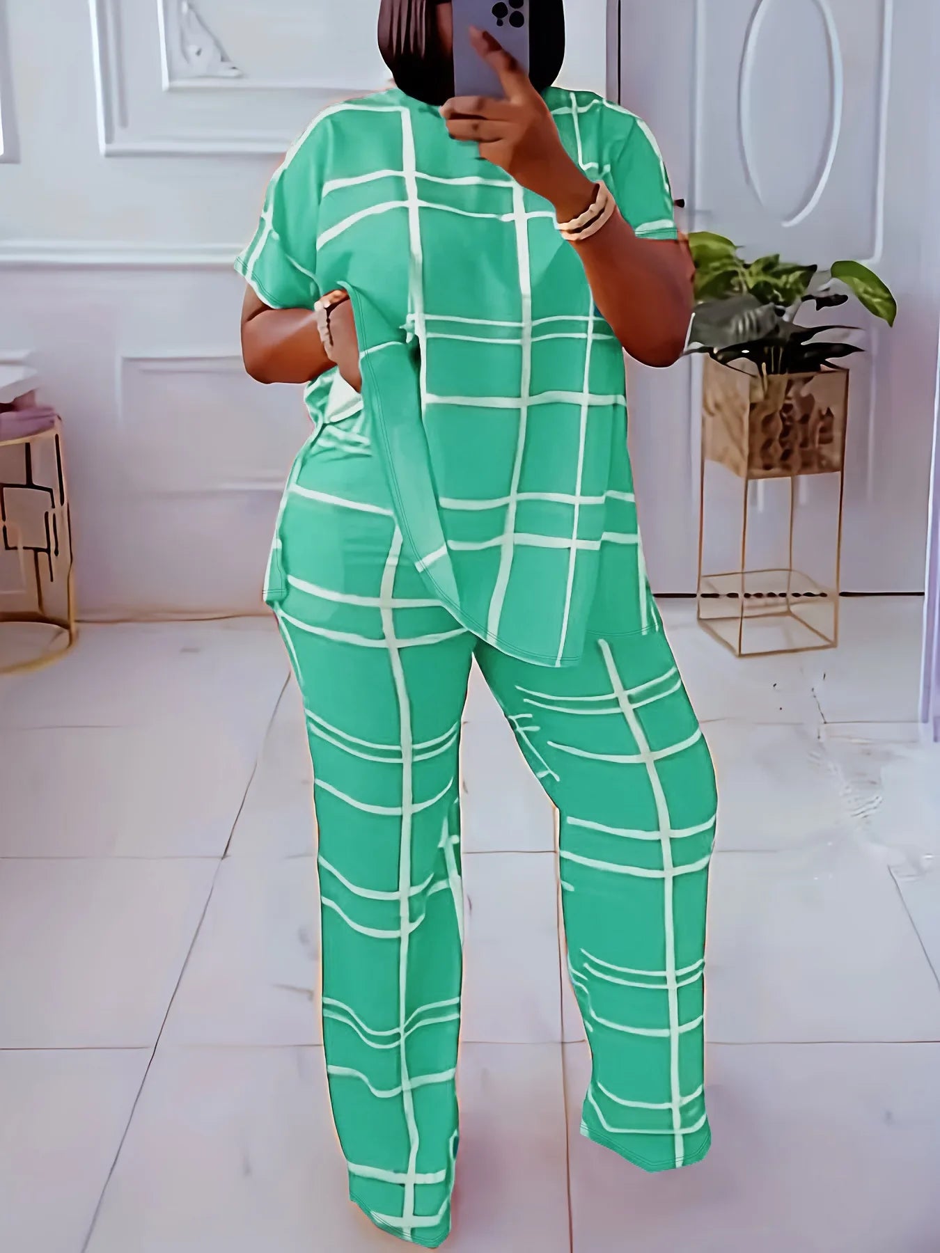 Women's Striped Grid Print Casual Two Piece Short Sleeve Set - Image 15