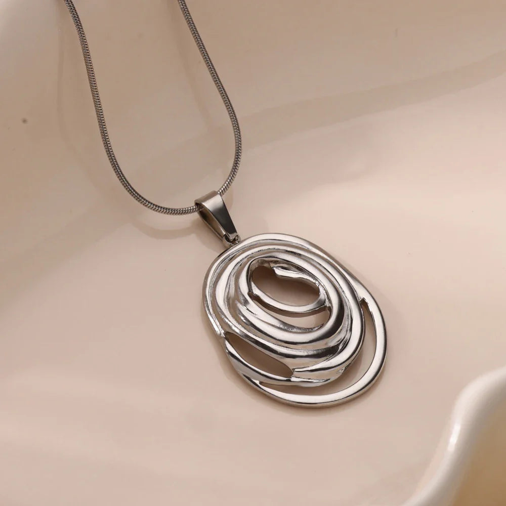 Hollow Geometric Oval Necklaces For Women Stainless Steel Gold Color Oval Pendant Necklace Party Christmas Jewelry Gift Femme