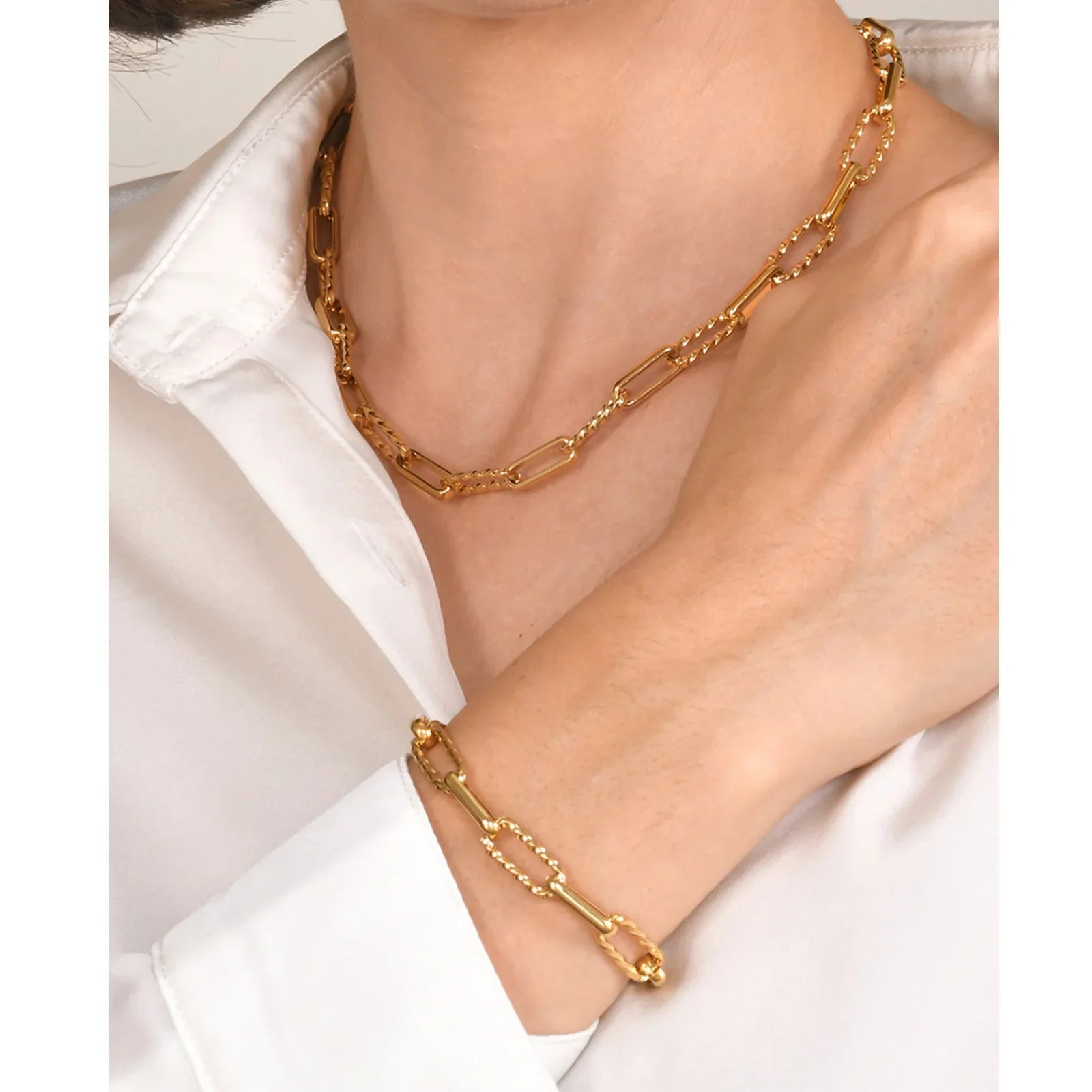 Women Stainless Steel Chain Bracelet,18K Gold Plated Twist Paperclip Adjustable Link Bracelet,Chunky Stackable Layered Jewelry