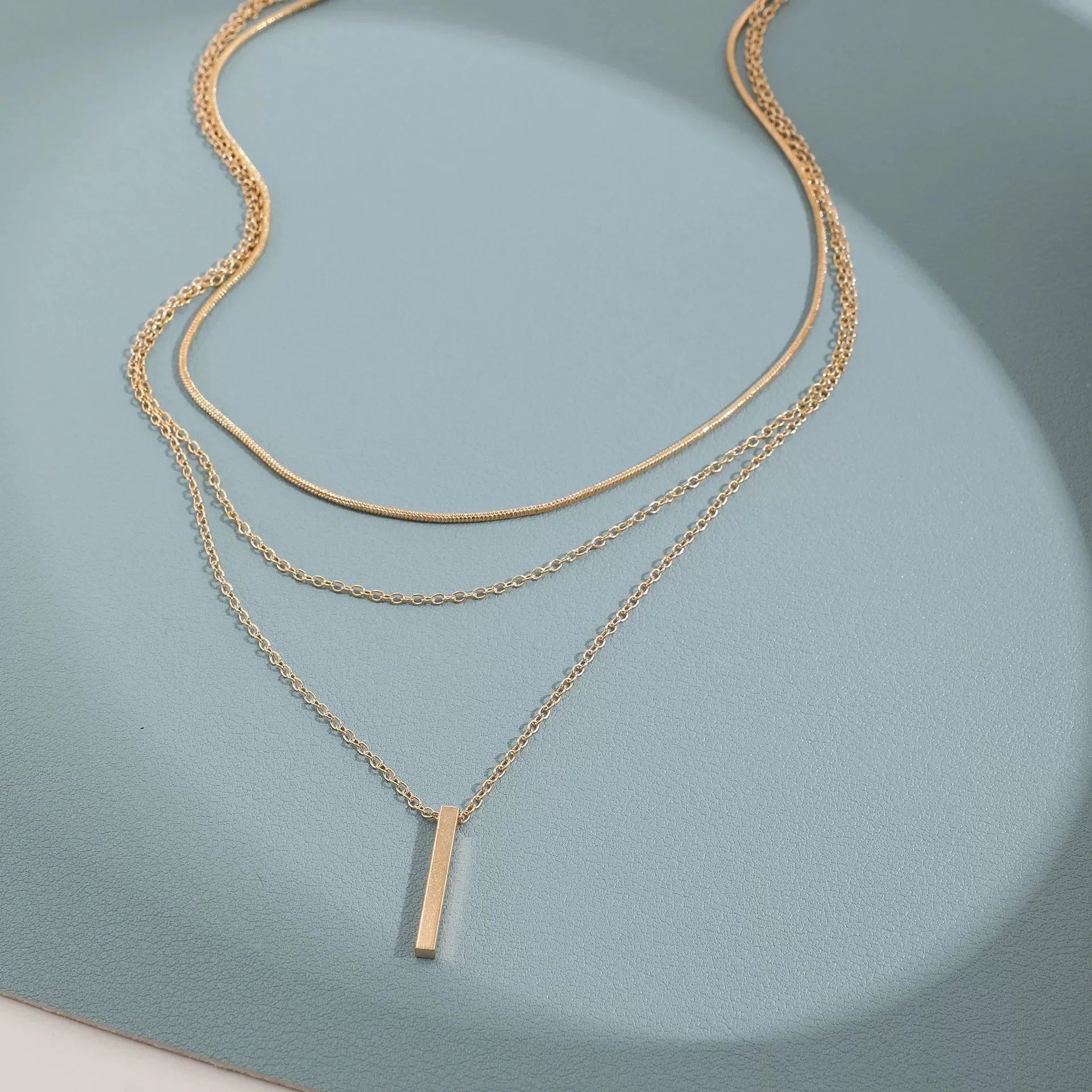 Fashion Layered Metal Bar Pendant Necklace for Women Daily Wear Gold Color Reactangle Clavicle Chain Collarbone Necklace Jewelry