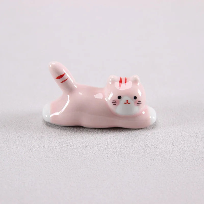 Japanese Style Underglaze Ceramic Cute Cat Chopstick Holder Tableware Restaurant Simple Oval Spoon Bracket Utensil for Kitchen