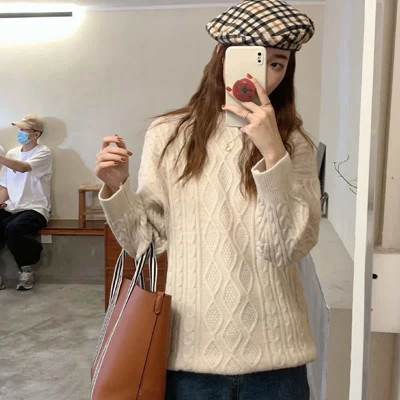 Women's Pink Cable Knit Crew Neck Long Sleeve Sweater - Image 3