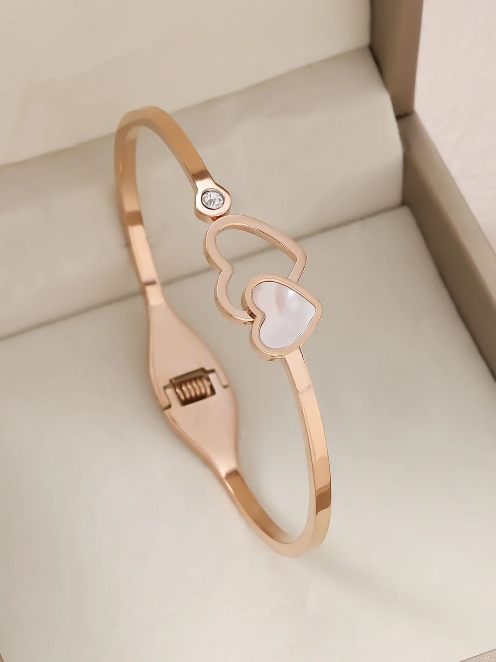 1pieces/set women's wedding jewelry party holiday Valentine's Day gift stainless steel bracelet plated with 18K gold bracelet