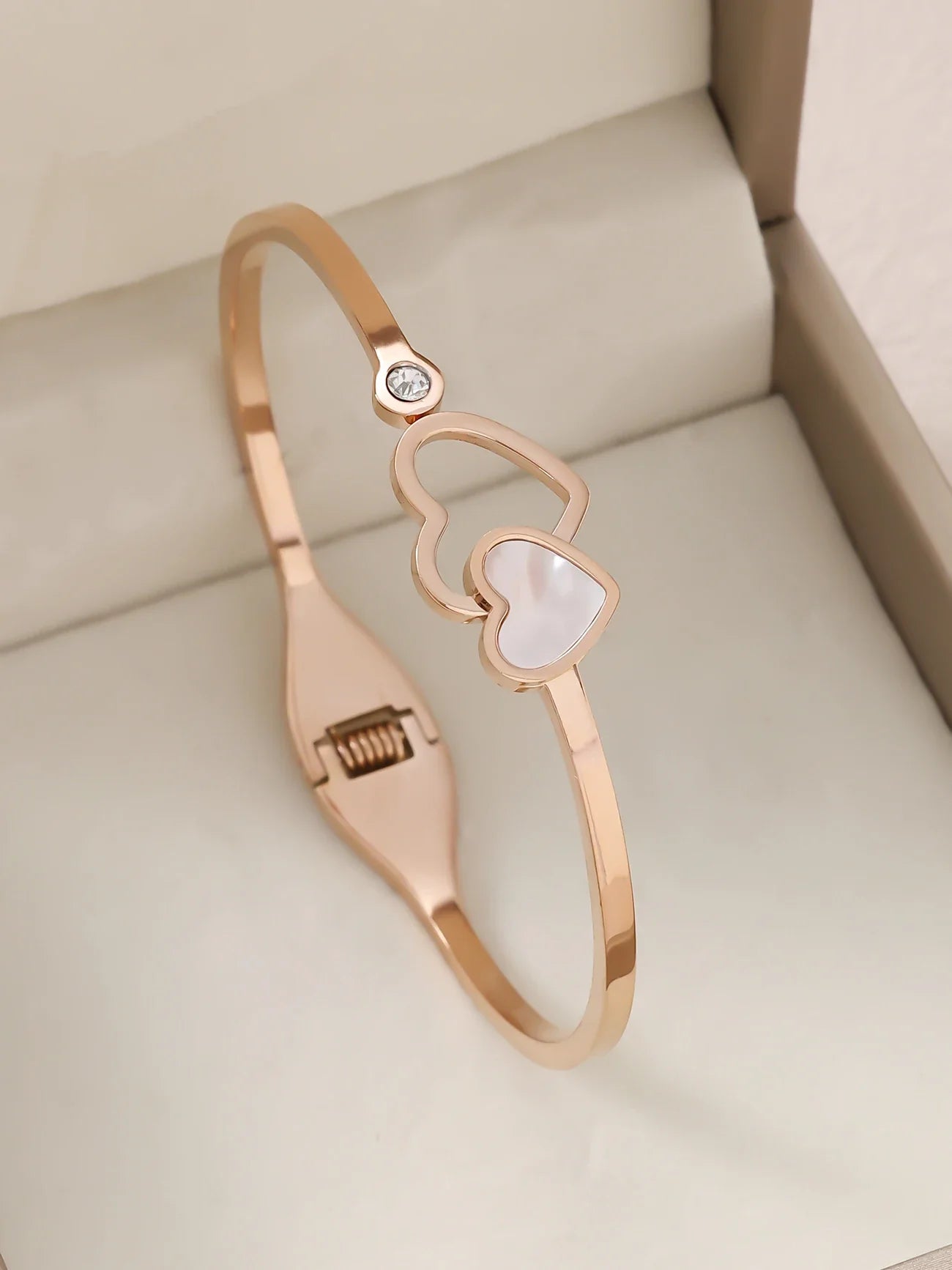 1pieces/set women's wedding jewelry party holiday Valentine's Day gift stainless steel bracelet plated with 18K gold bracelet