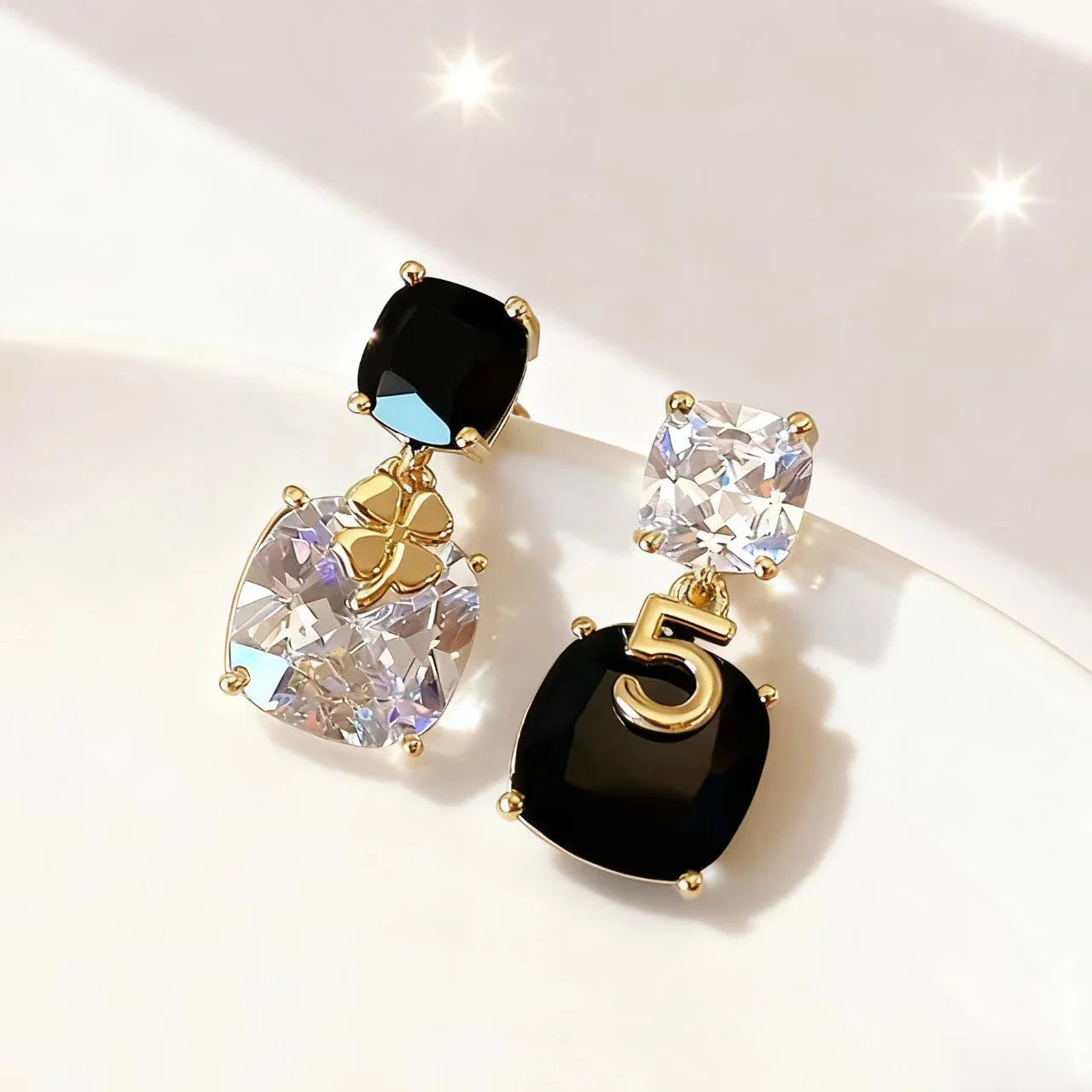 Luxury Brand Clover Exquisite Pendant Earrings, Trendy Women's Elegant Temperament Jewelry, Wedding Banquet Party Holiday Gifts