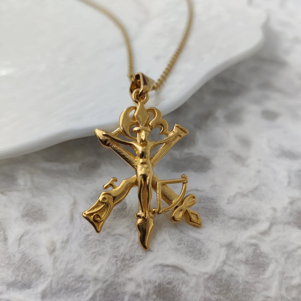 Trendy Jesus Cross Necklace - 18K Gold Plated Stainless Steel, Gun & Arrow Design for Men, Waterproof Religious Jewelry Gift