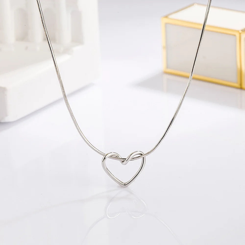 925 Sterling Silver Line Heart Snake Chain Necklaces For Women Ladies Vintage Luxury Jewelry Wholesale Jewellery Argent 925