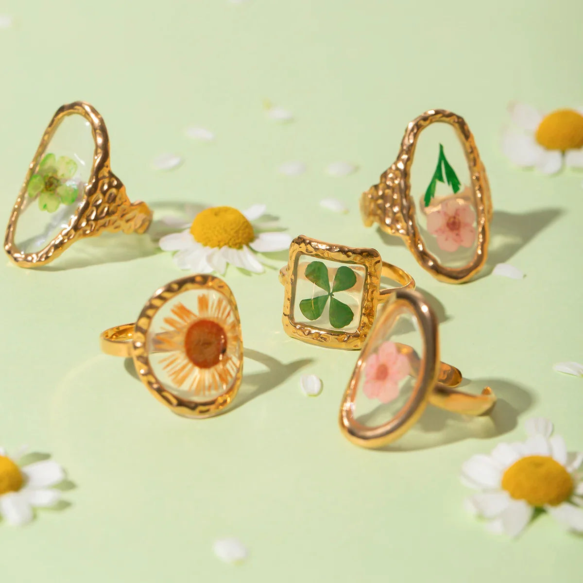 Light Cozy 18k Gold Plated Minimalist Polygonal Dry Flower Opening Ring Women Personalized Stainless Steel Statement Jewelry