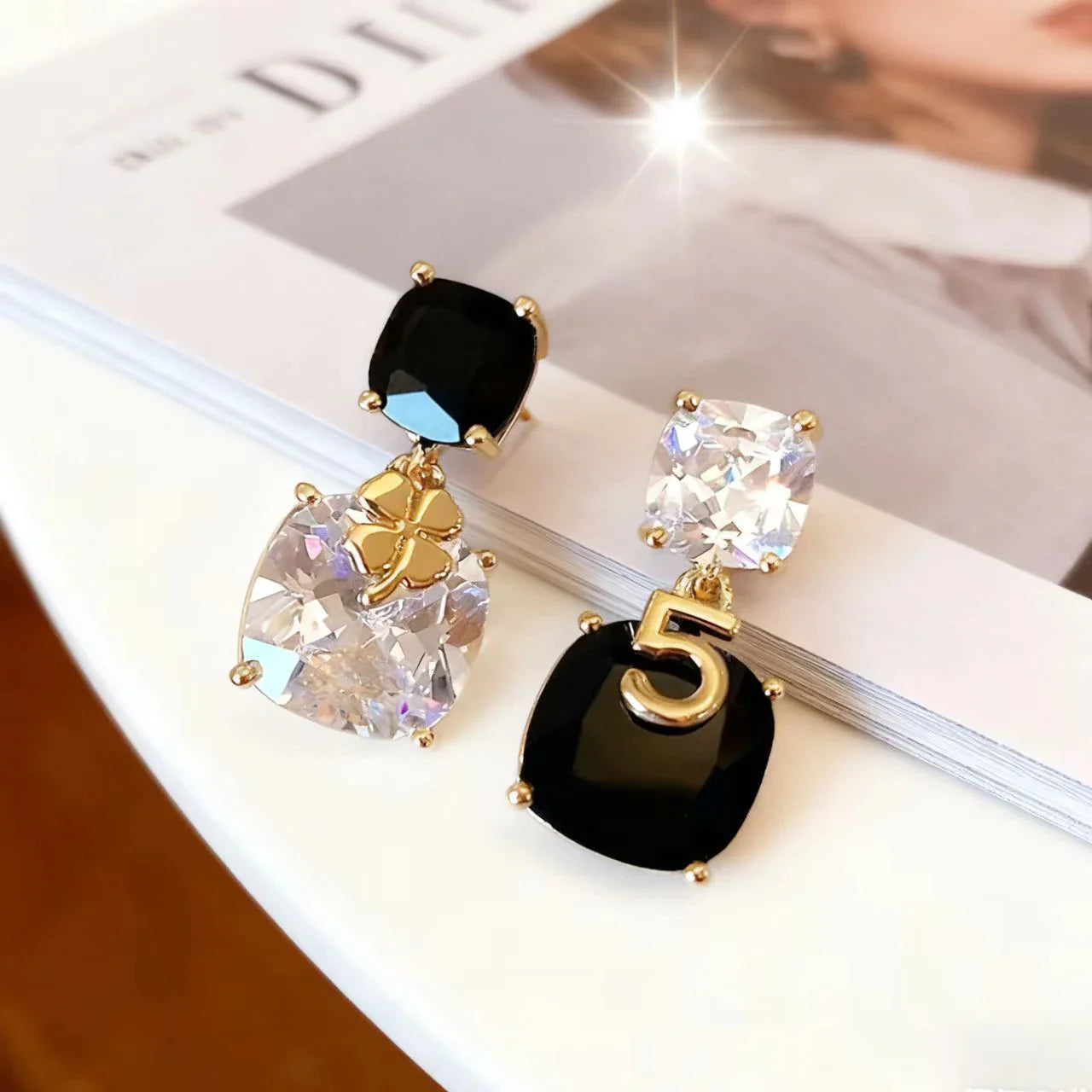 Luxury Brand Clover Exquisite Pendant Earrings, Trendy Women's Elegant Temperament Jewelry, Wedding Banquet Party Holiday Gifts