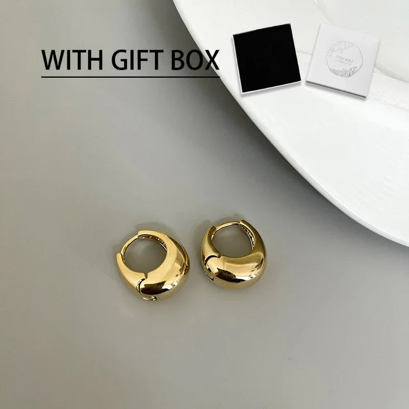 LENNIKOval Elegant Earrings, Women’s 3D Metal Design, Fit for Work/Casual Outfits, Flattering on All Faces, Perfect Gift Choice