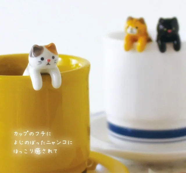 Ins Ceramic Coffee Mug Hanging Ear Mixing Scoop Ice Cream Dessert Scoop Hand-painted Three-dimensional Cat Hanging Scoop