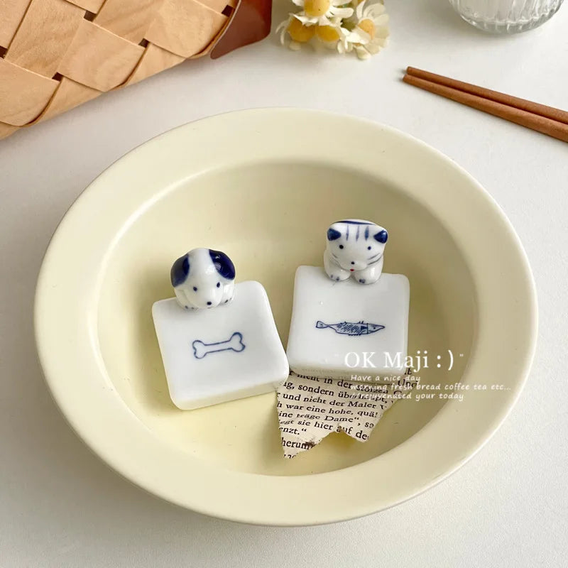 Kawaii Cat Dog Chopstick Holder Ceramic Knife Spoon Fork Tableware Holder Chop Stick Rack Dinning Table Decor Kitchen Supplies