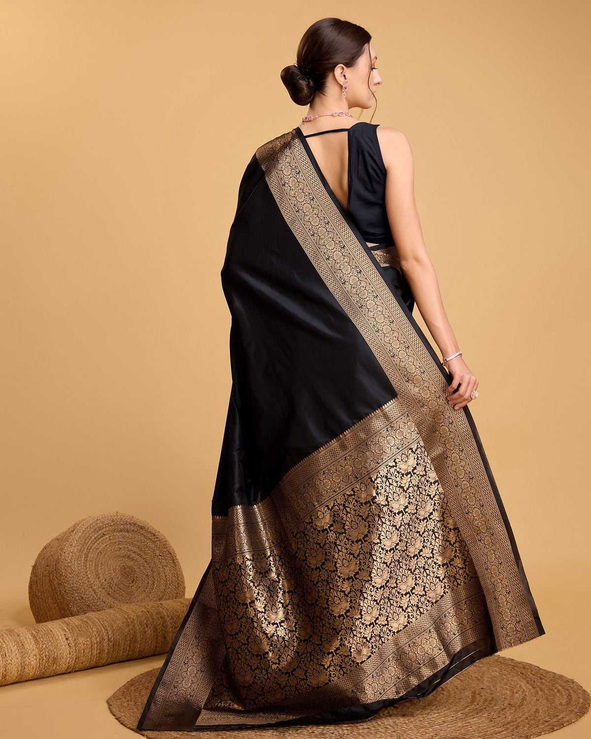 Black Banarsi Pure Silk Plain Saree with Jari Weaving Border