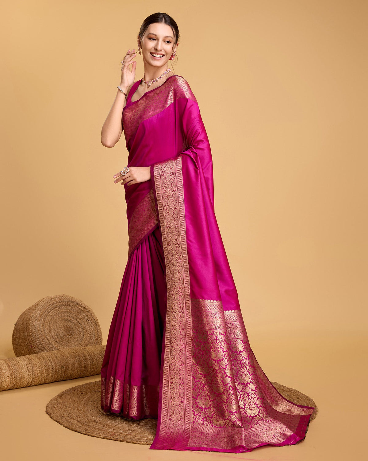 Pink Pure Silk Banarasi Saree With Jari Weaving and Blouse