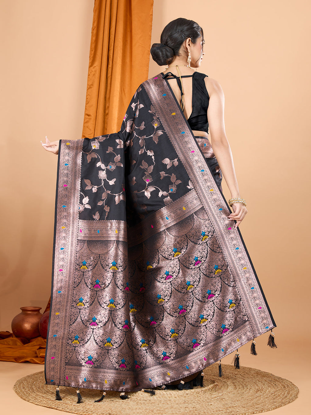 Black Banarsi Silk Saree with Elegant Jari Weaving Work