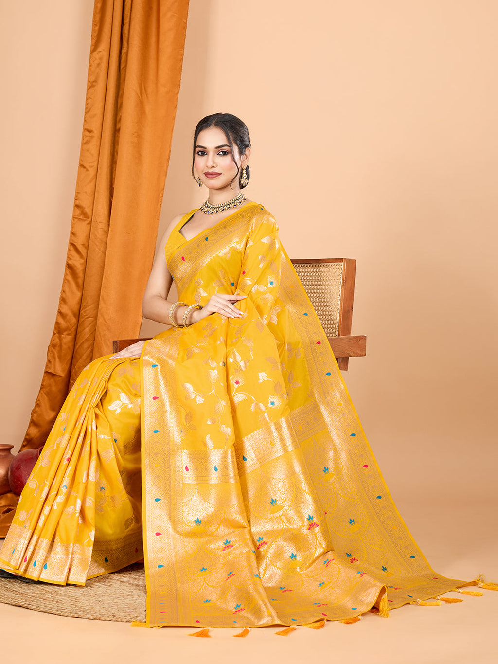 Yellow Banarasi Silk Saree with Jari Weaving and Blouse