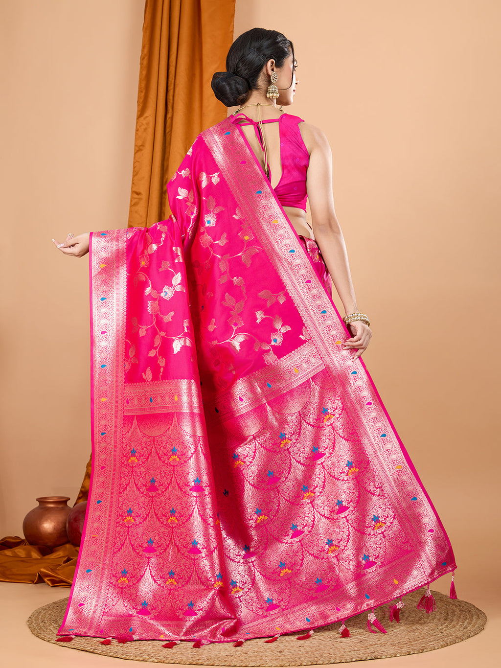 Pink Banarasi Silk Party Wear Saree With Jari Weaving