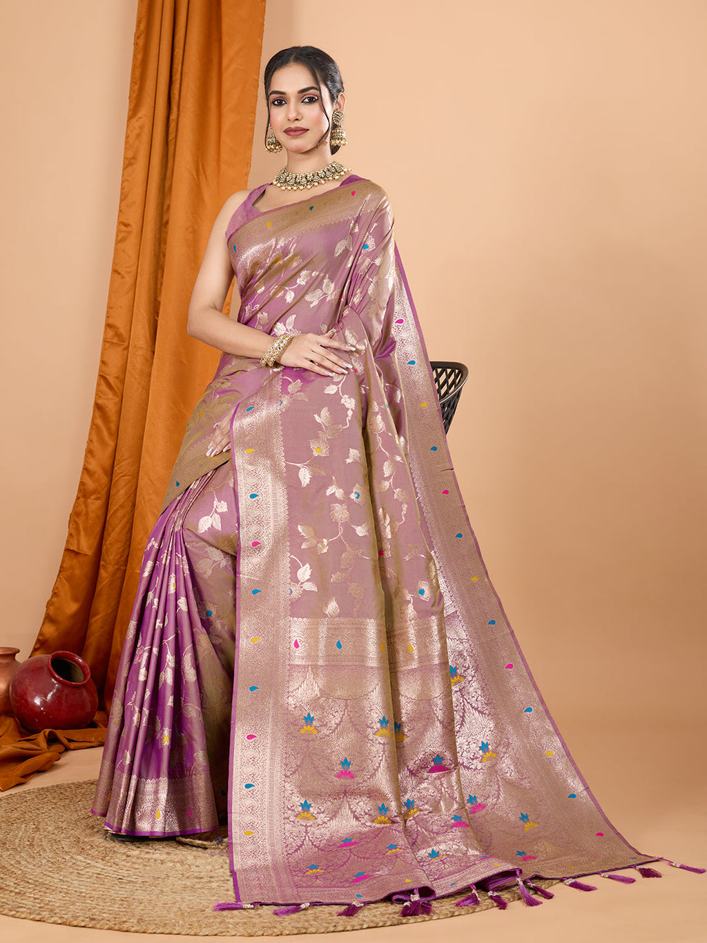 Lavender Banarsi Silk Saree with Jari Weaving and Unstitched Blouse
