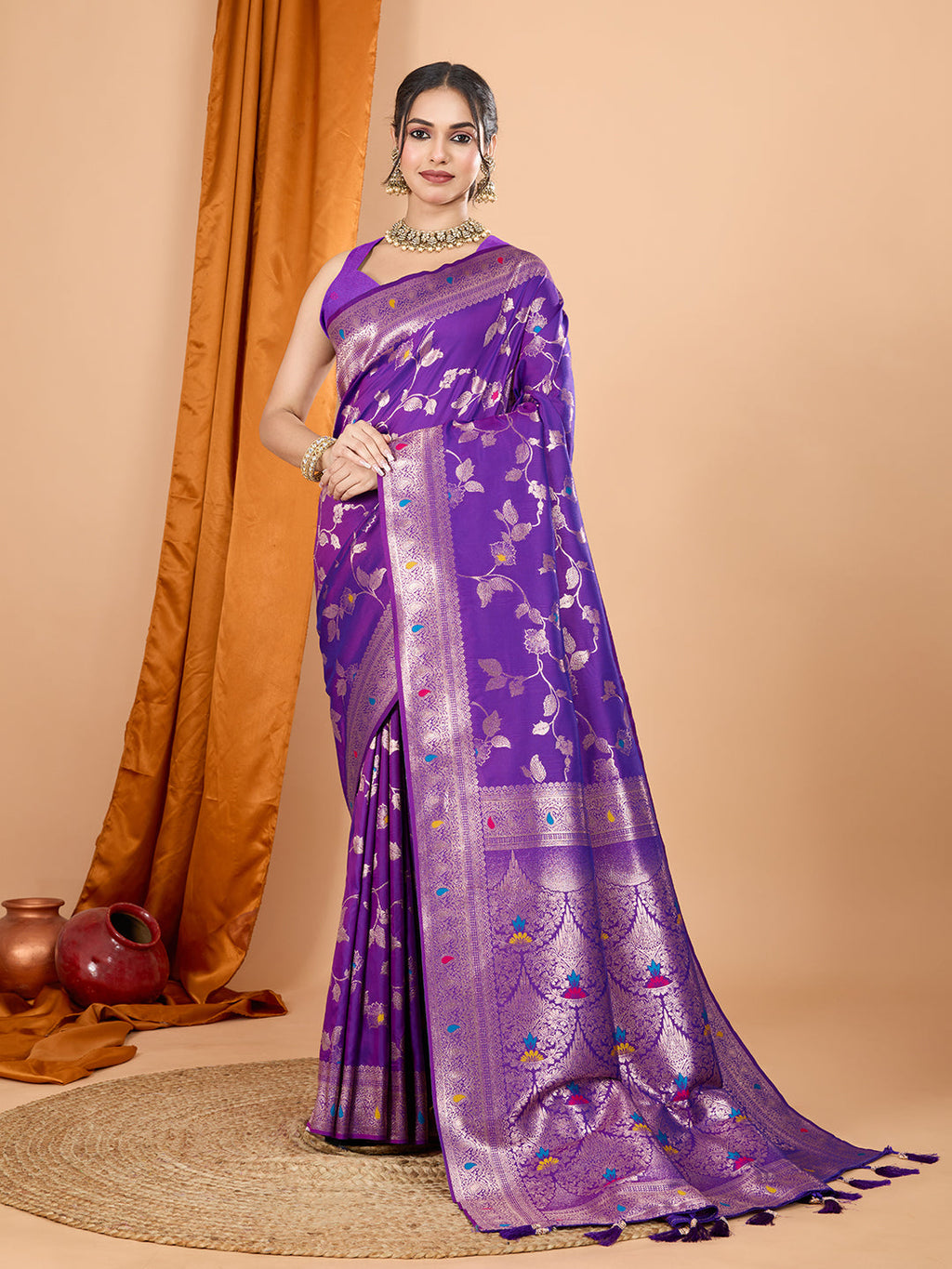 Elegant Blue Banarasi Silk Saree with gold Jari weaving work and unstitched blouse piece