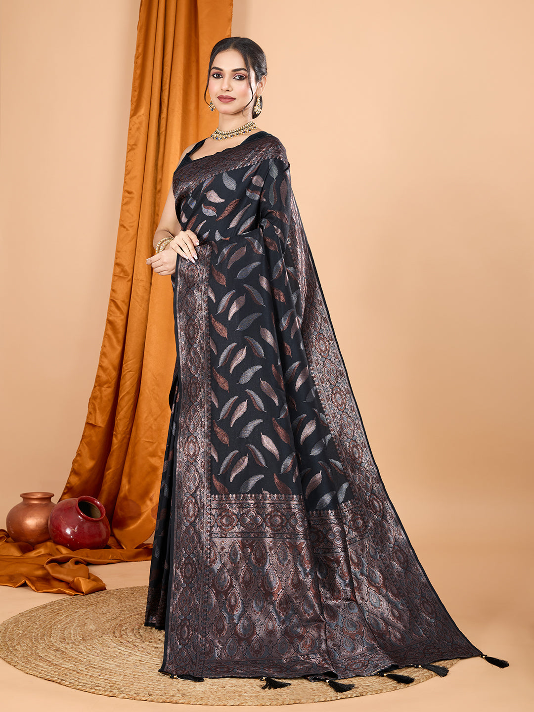 Black Pure Silk Wedding Saree with Jari Weaving & Unstitched Blouse