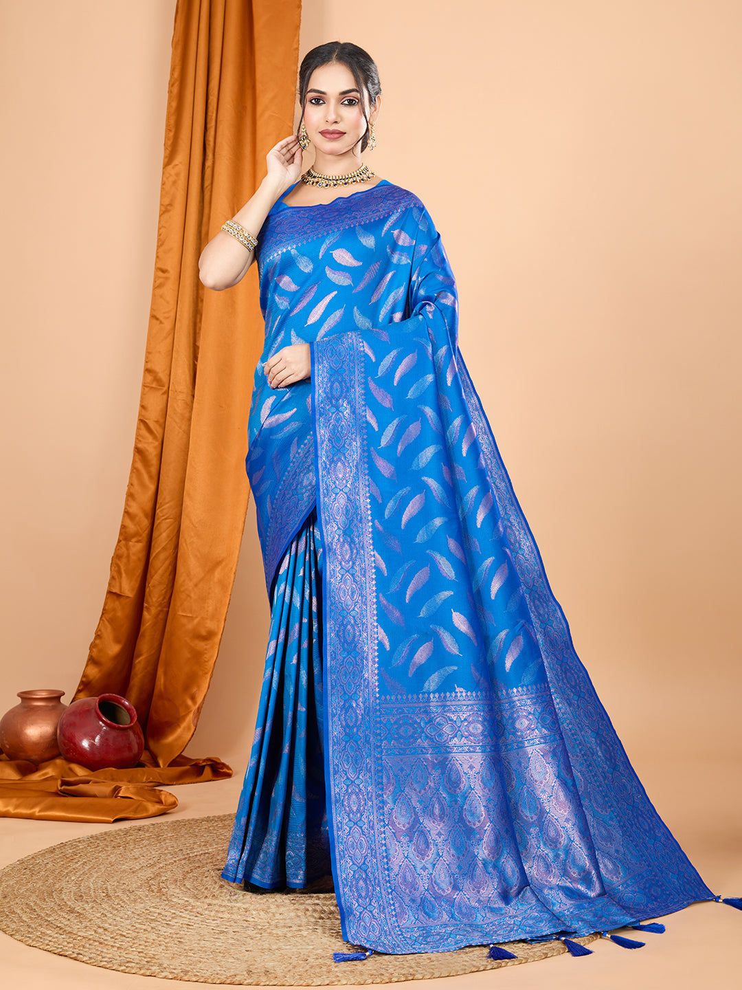 Royal Blue Pure Silk Saree with Jari Weaving & Unstitched Blouse