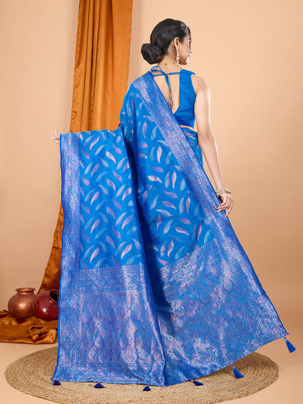 Royal Blue Pure Silk Saree with Jari Weaving & Unstitched Blouse