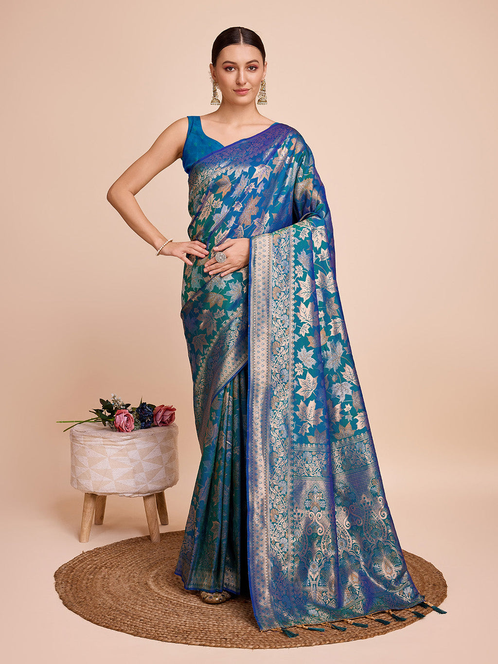 Teal Green Pure Silk Saree with Jari Weaving and Unstitched Blouse