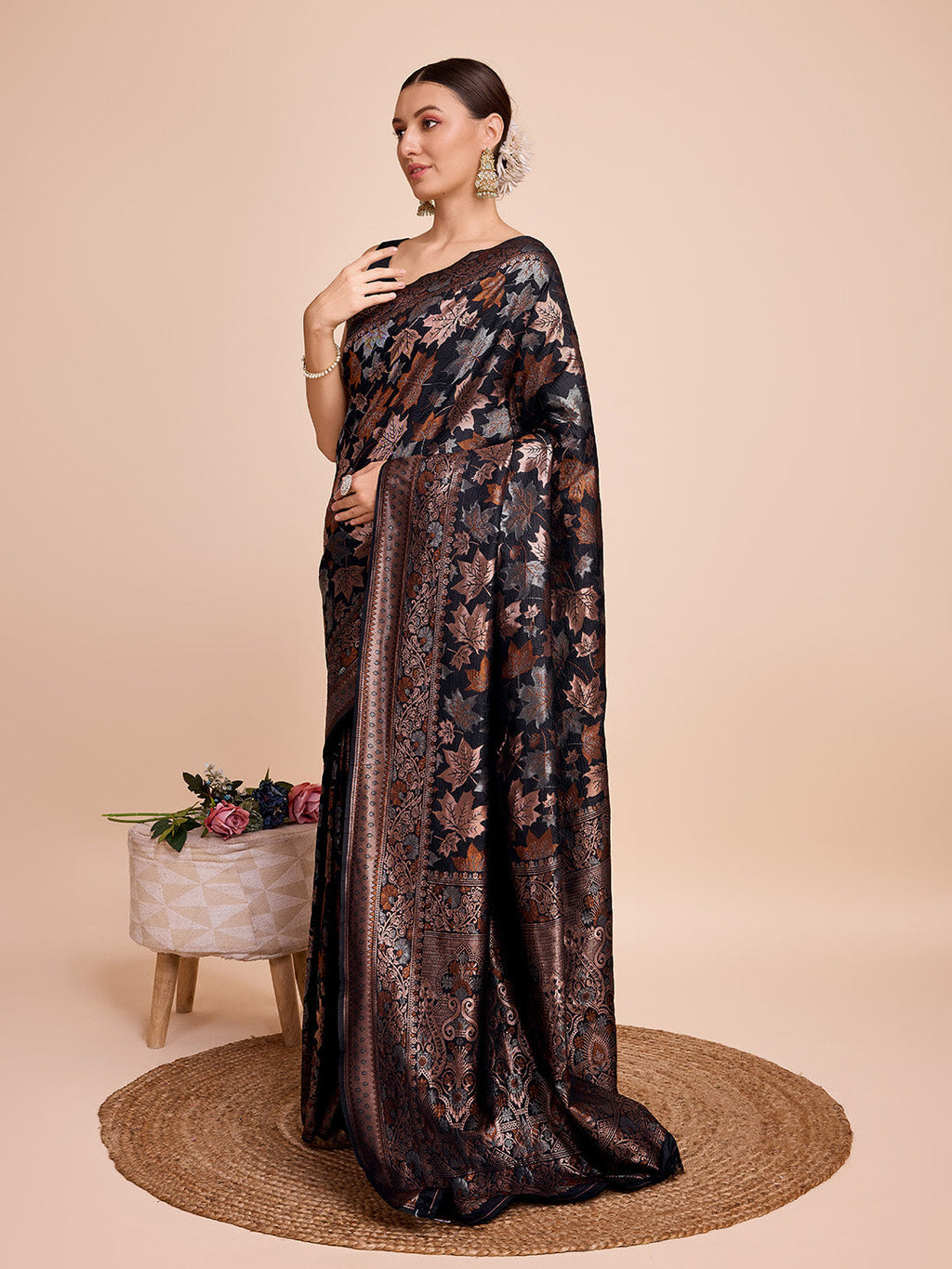 Black Pure Silk Wedding Saree with Traditional Jari Weaving Work