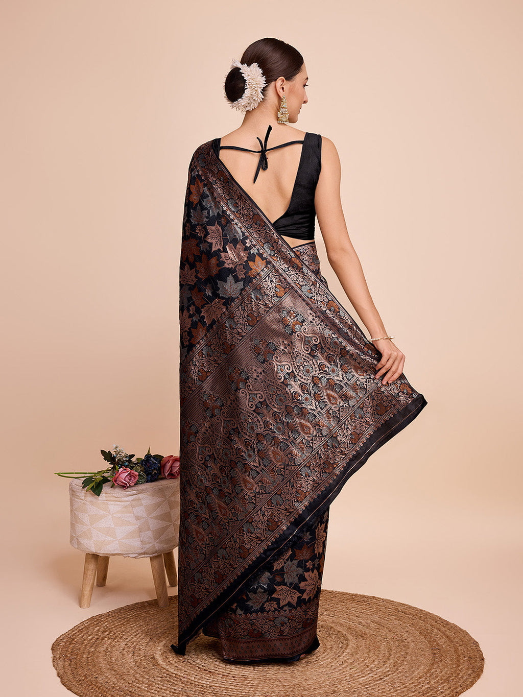 Black Pure Silk Wedding Saree with Traditional Jari Weaving Work