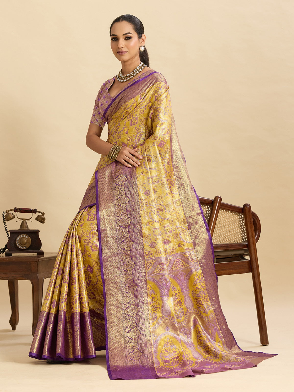 Yellow Kanjivaram Silk Saree with Jari Weaving Details