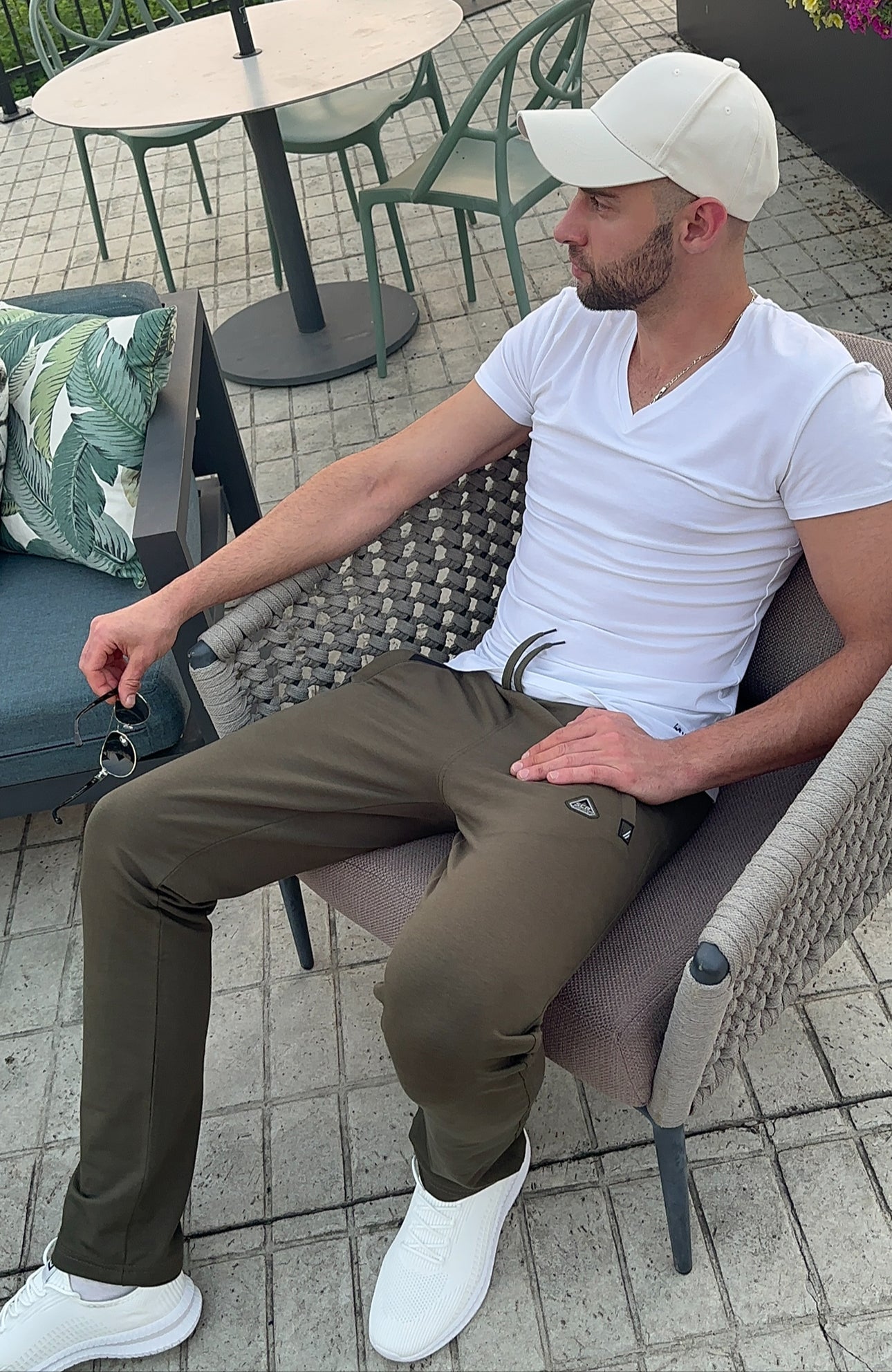 Men's Athletic Straight Fit Sweatpants in Grey - Image 22