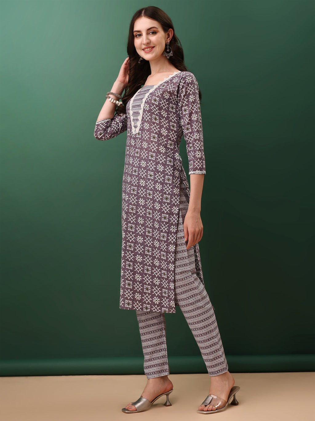 Lavender Ethnic Motifs Printed Kurta Set with Pant and Dupatta