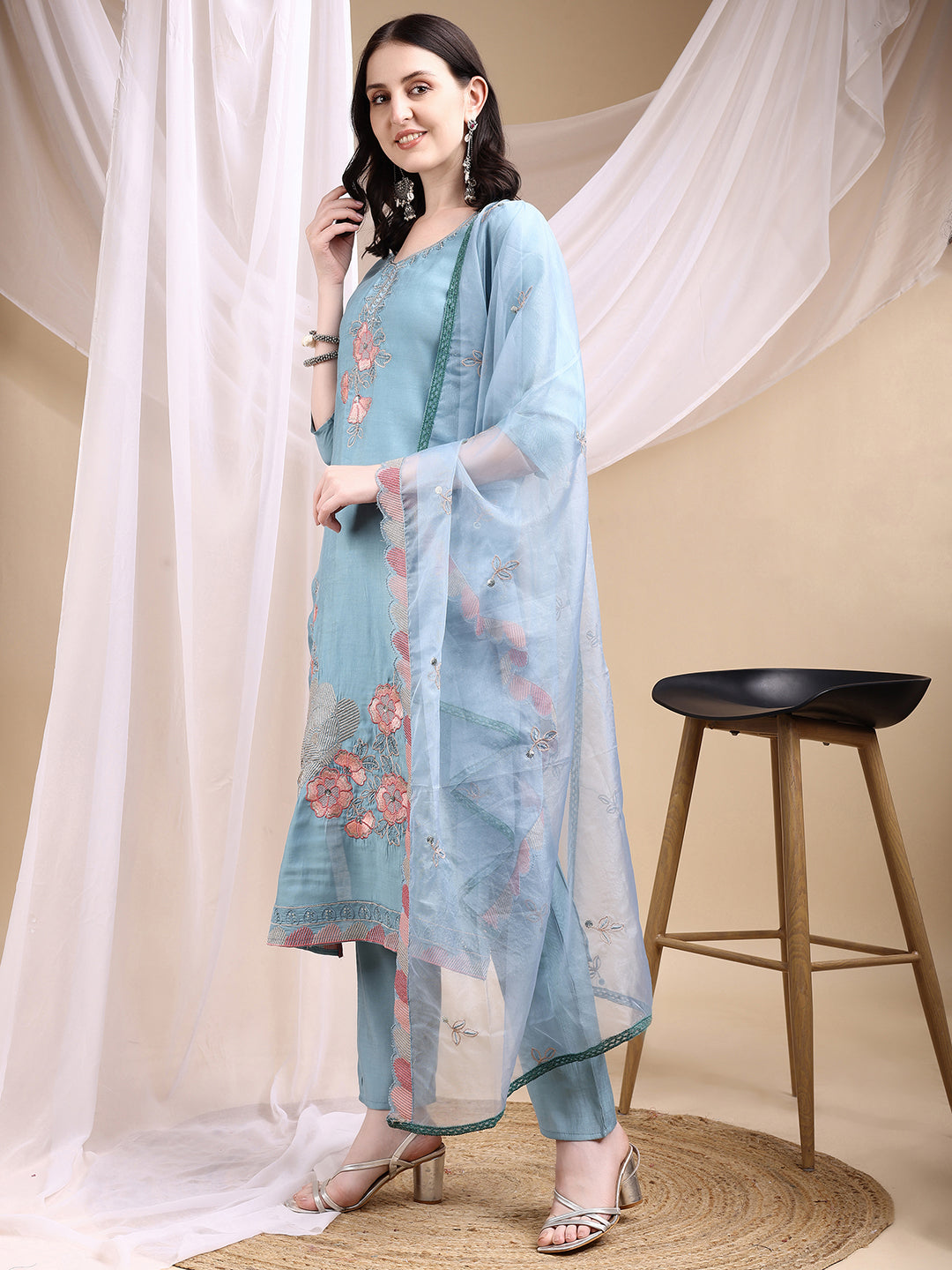 Turquoise Hand Embroidered Chanderi Kurta Set with Dupatta